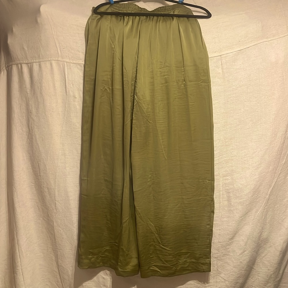 Pants - Picture 2 of 5